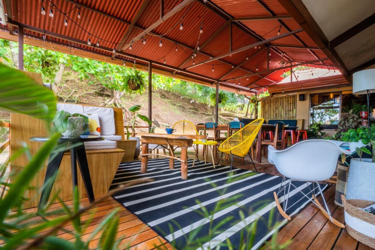 Surf Synergy All-Inclusive Surf Retreat Хако Екстер'єр фото