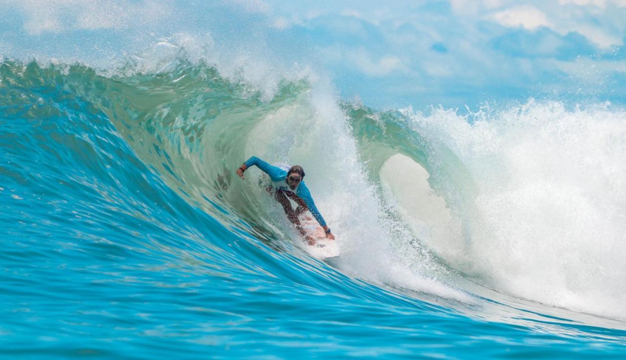 Surf Synergy All-Inclusive Surf Retreat Хако Екстер'єр фото