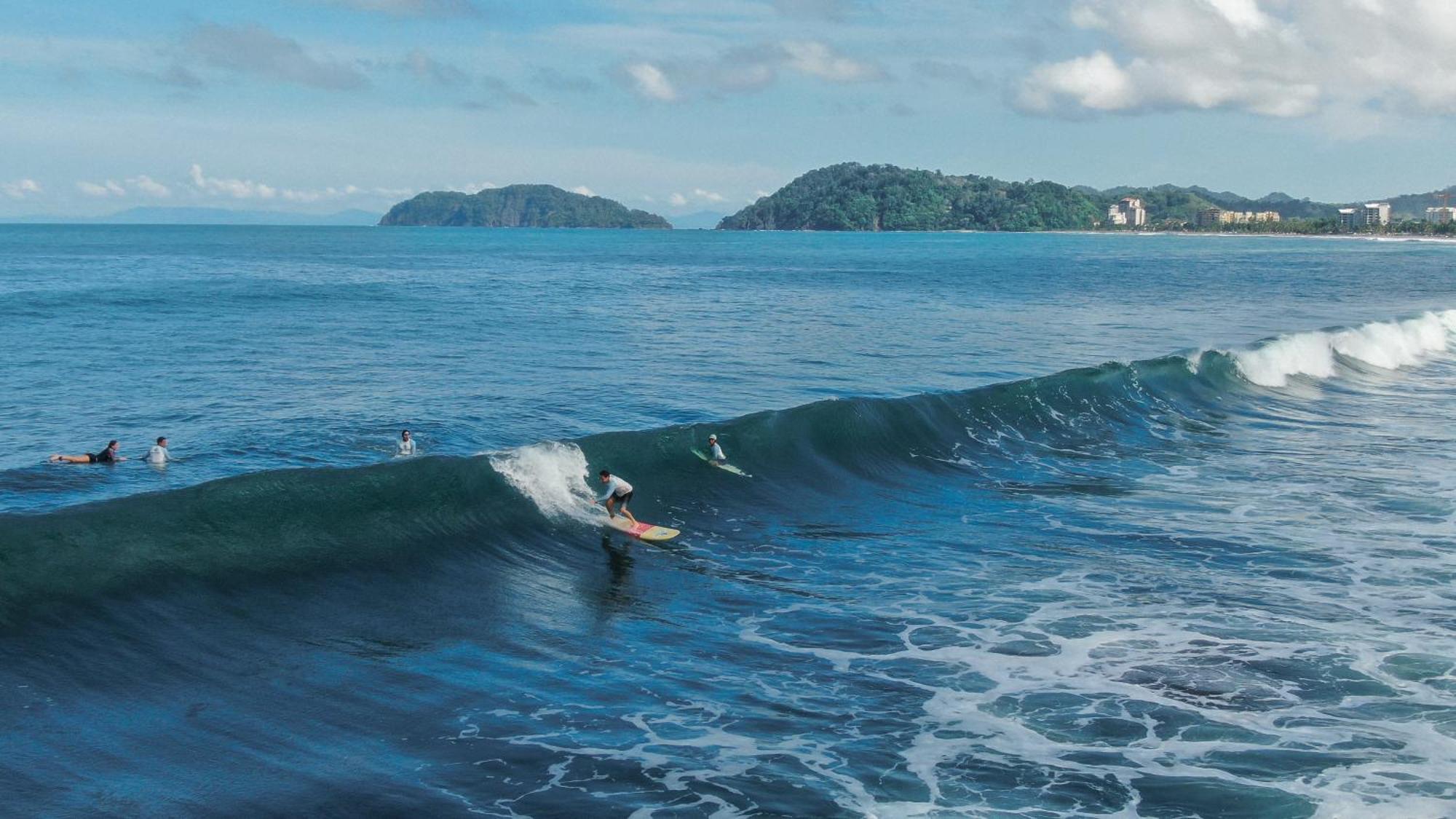 Surf Synergy All-Inclusive Surf Retreat Хако Екстер'єр фото