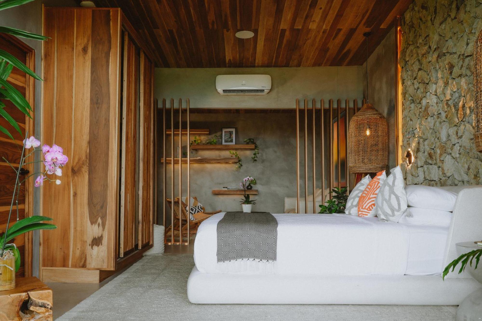 Surf Synergy All-Inclusive Surf Retreat Хако Екстер'єр фото